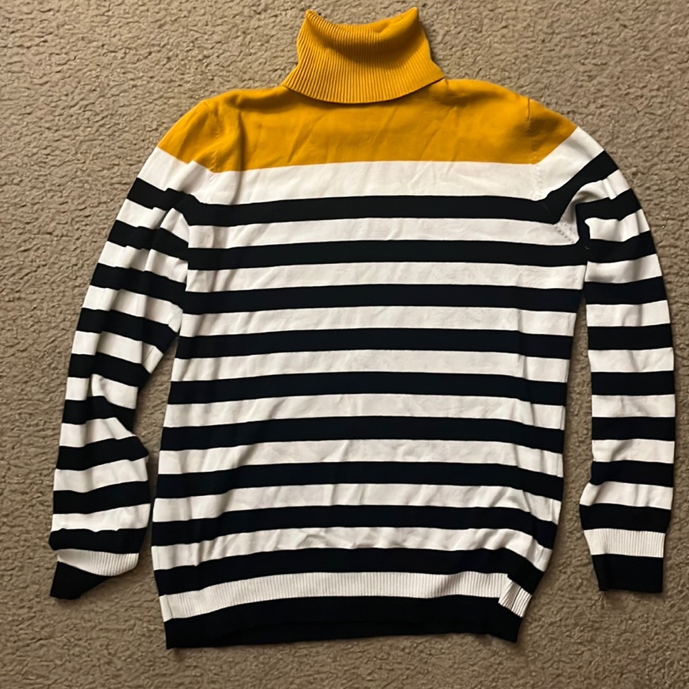 Joseph A. Size large striped turtleneck